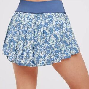 🌸AERIE OFF-LINE PLEATED TENNIS MINI SKIRT SIZE SMALL 🌸